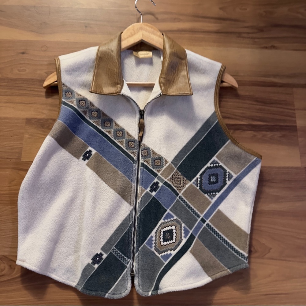 Vintage Wrangler Brown and Cream Vest With Faux Leather Accents